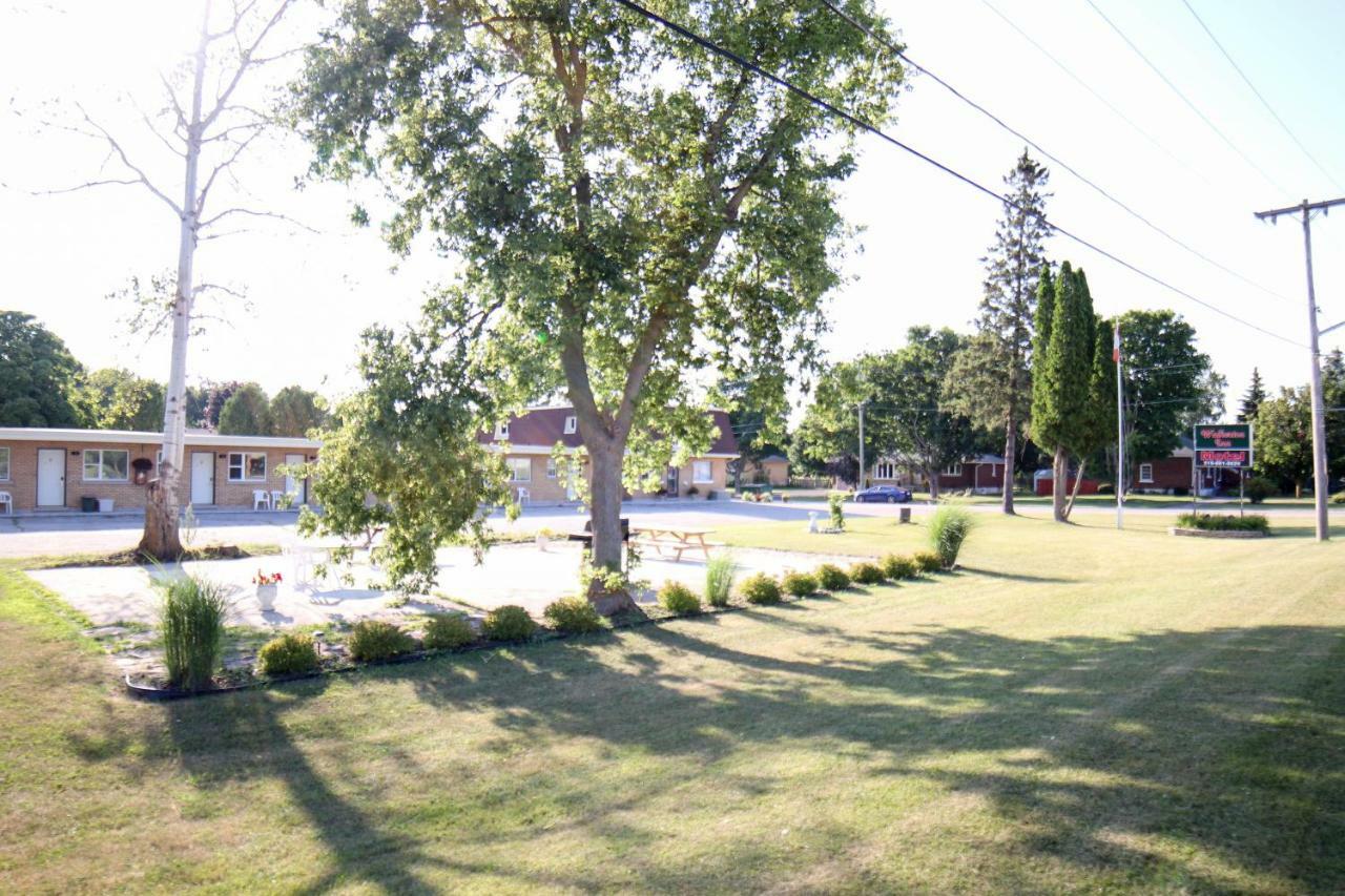 Walkerton Inn Motel Exteriör bild